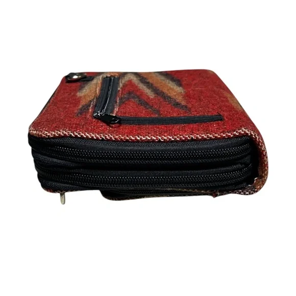 Pendleton Crossbody Southwest Aztec Wool Brown Red Wallet Organizer Clutch